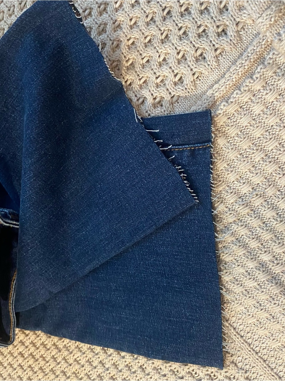 Aeropostale High-Rise Dark Blue Flared Women’s Jeans size 8R - Picture 7 of 9